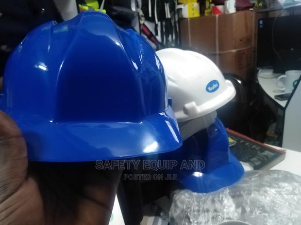Safety Helmets With Adjustable Knob - main view