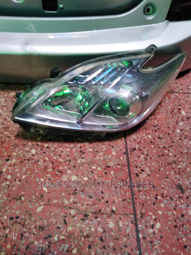 Toyota Prius 2012 Nonxenon Headlight - main view