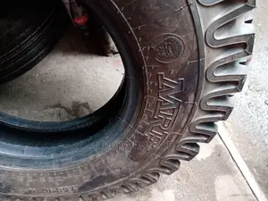 750R16 MRF Tyre Made in India (Lt
