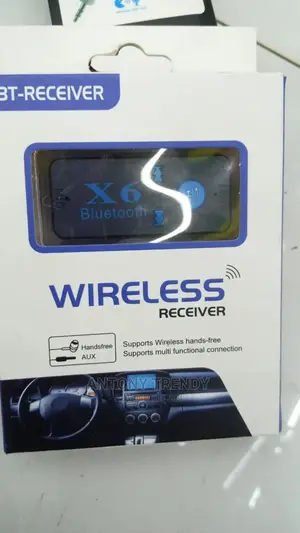 Wireless Handsfree Car Kit With TF Card Reader Function