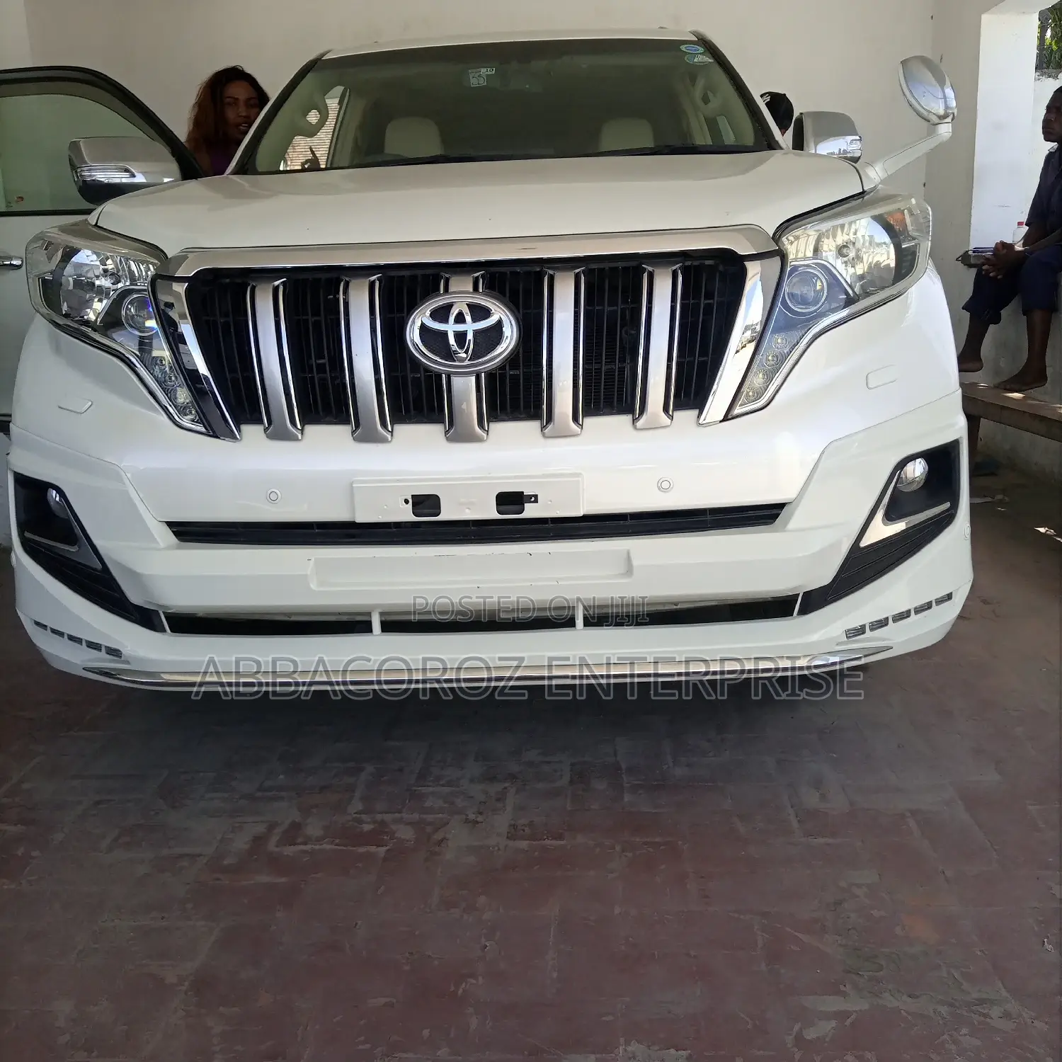 Toyota Land Cruiser Prado 2014 White