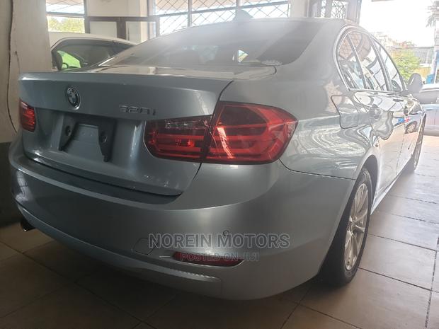 BMW 320i 2014 Gray - thumbnail 6