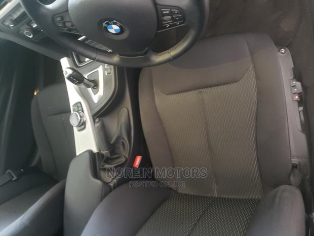 BMW 320i 2014 Gray - thumbnail 3