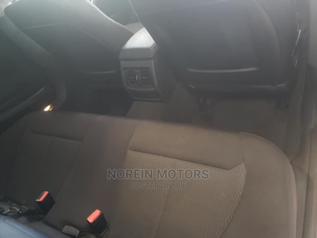 BMW 320i 2014 Gray - thumbnail 11