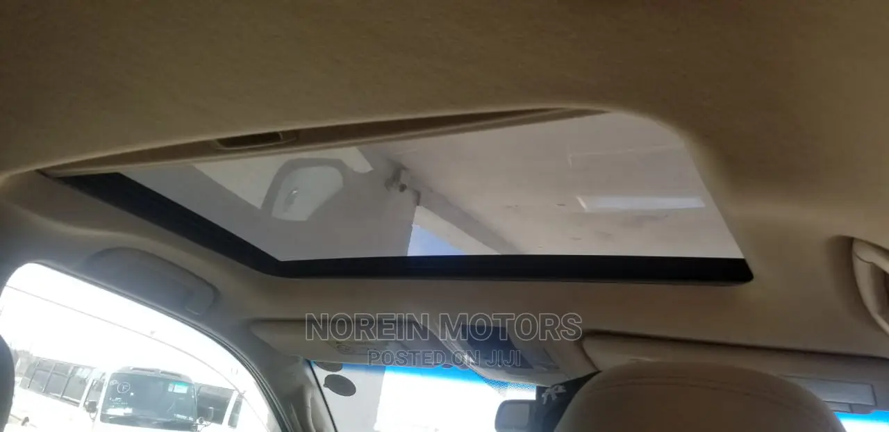 Toyota Land Cruiser Prado 2014