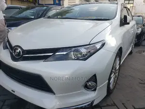 Toyota Auris 2015 White