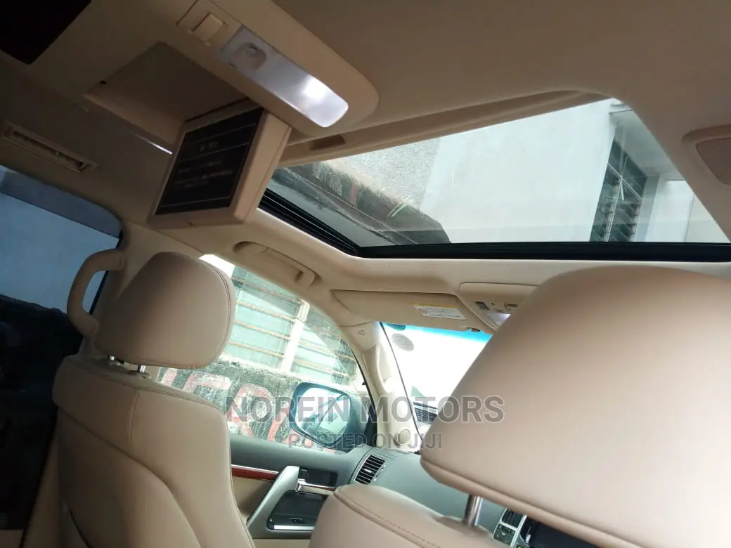 Toyota Land Cruiser Prado 2014 Red