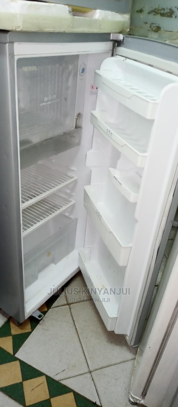 Single Door LG Fridge - thumbnail 3