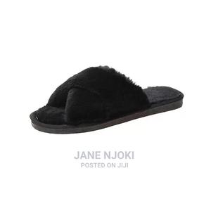 Warm Shoes - thumbnail 2