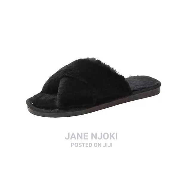 Warm Shoes - main view