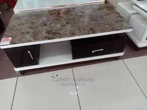 Top Glass Coffee Table