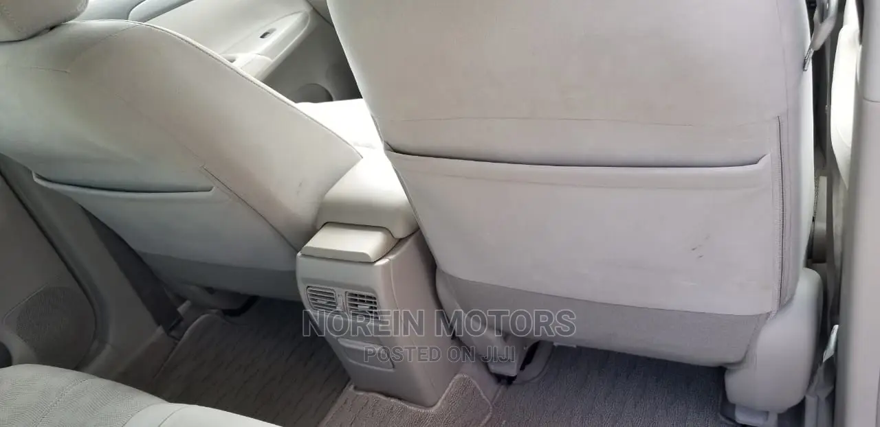 Nissan Bluebird 2014 Blue