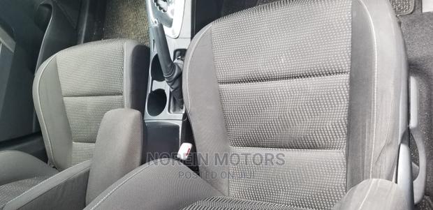 Toyota Auris 2015 Silver - thumbnail 5