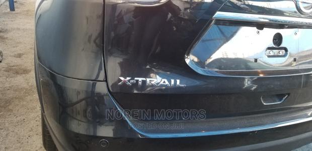 Nissan X-Trail 2014 Gray - thumbnail 4