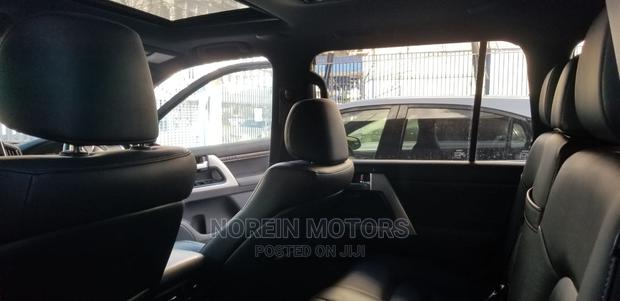 Toyota Land Cruiser Prado 2016 Black - thumbnail 8