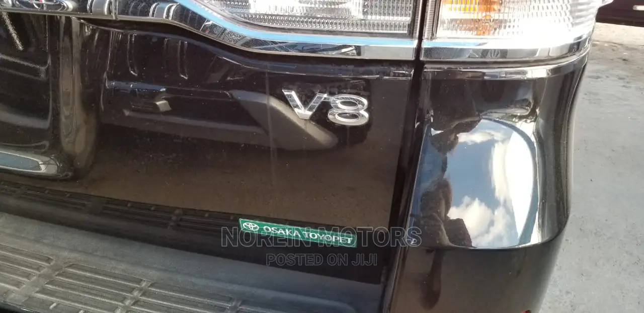 Toyota Land Cruiser Prado 2016 Black