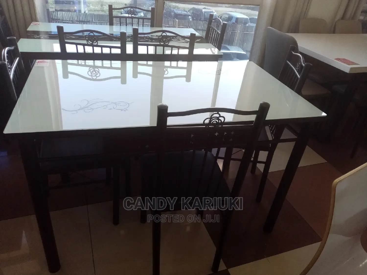 4 Seater Dining Table