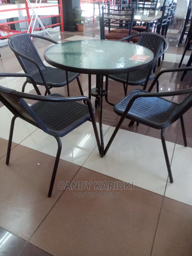 Beautiful 4 Seater Outdoor Set