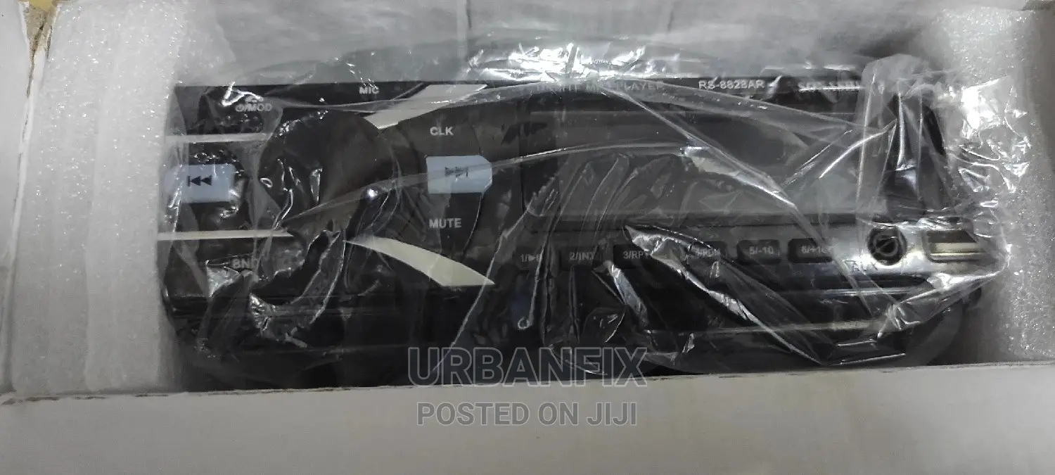 Car Radio With Bluetooth, FM, USB and Auxiliary Ports