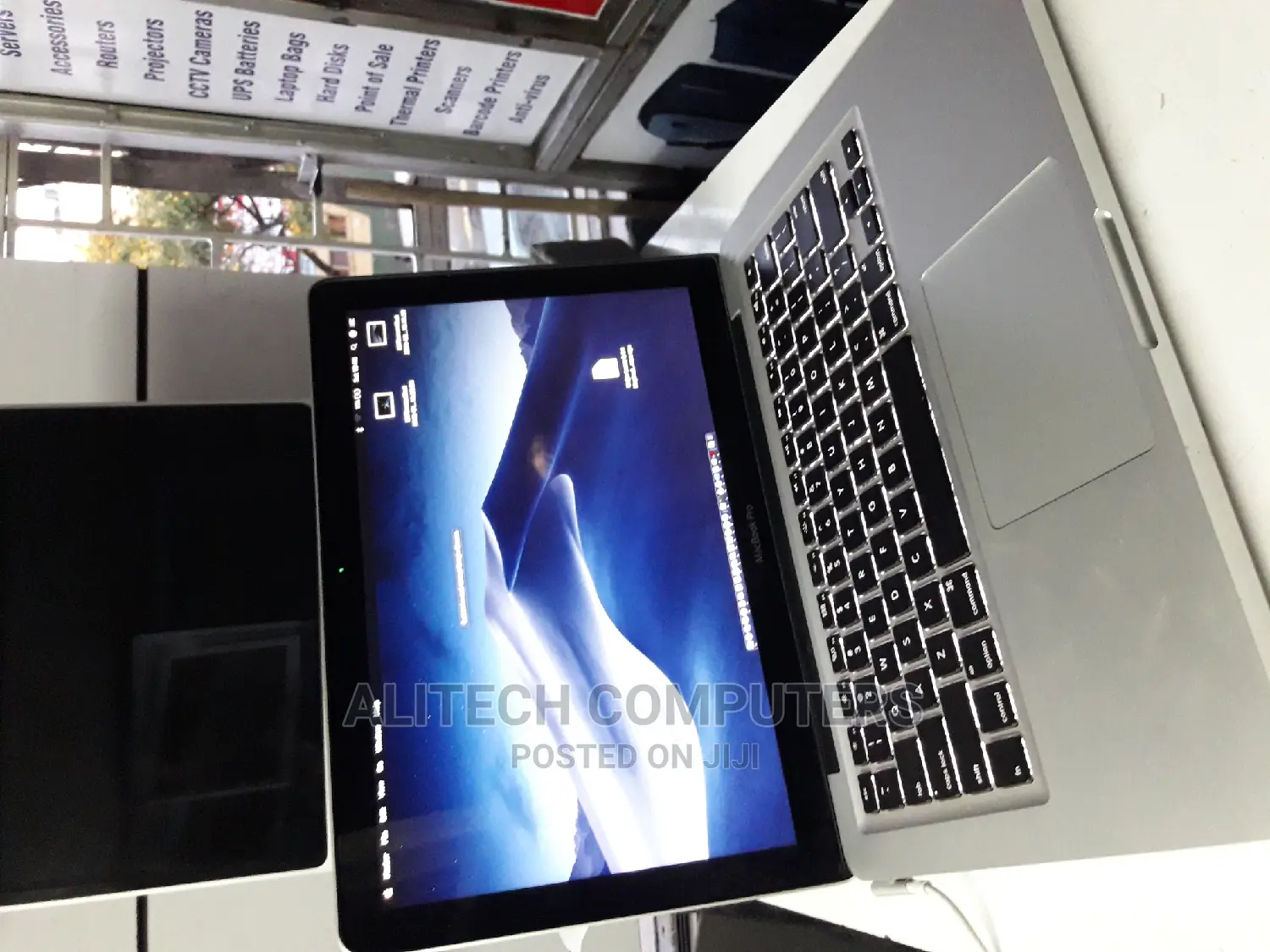 Laptop Apple MacBook Pro 4GB Intel Core I5 HDD 500GB