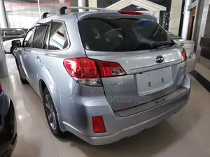 Subaru Outback 2014 Silver