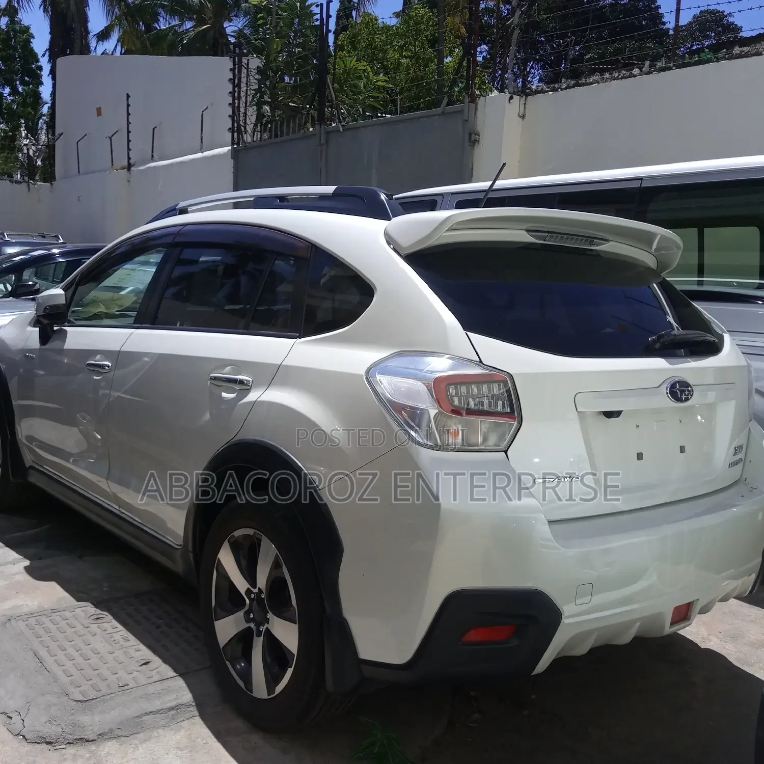 Subaru XV Hybrid 2015 White