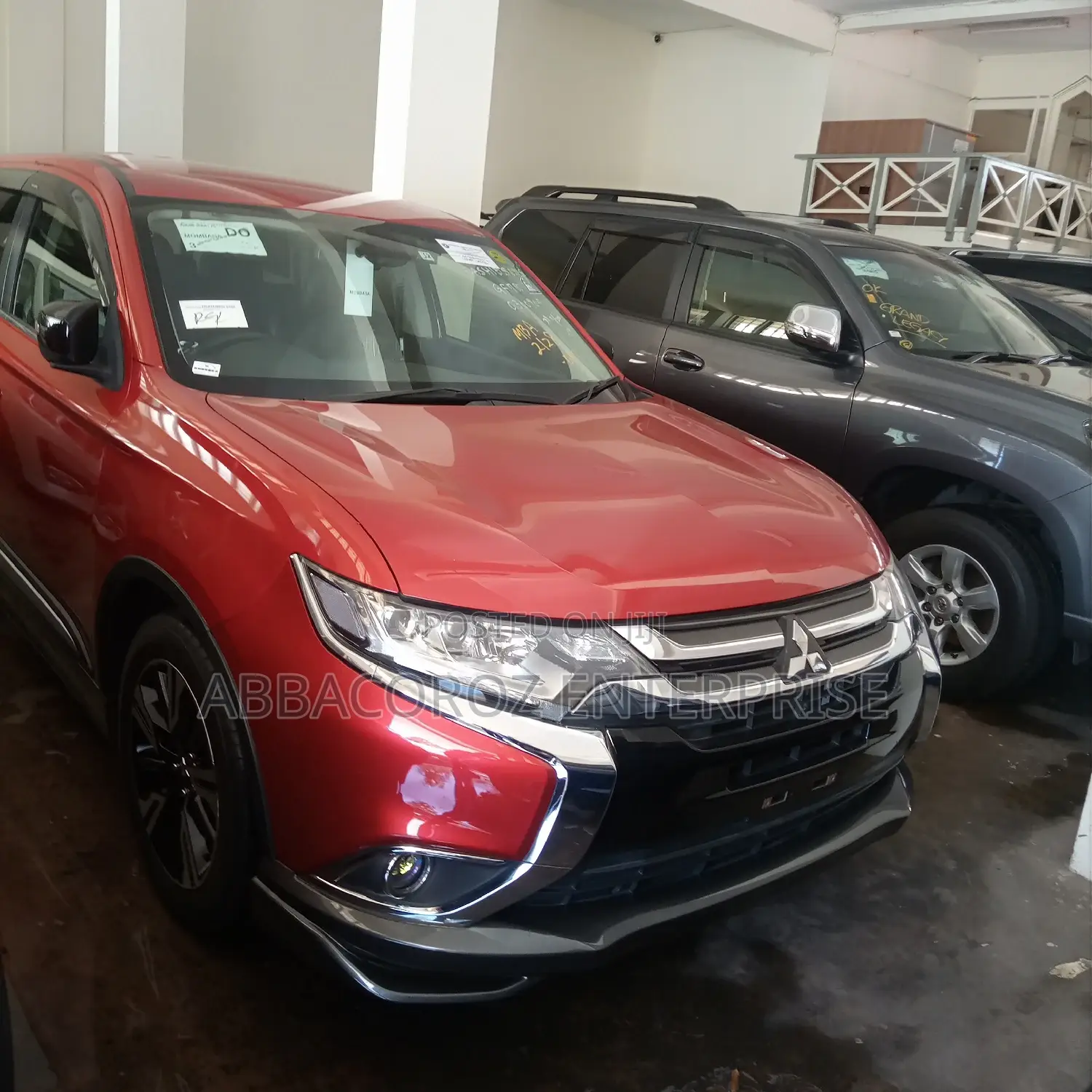 Mitsubishi Outlander 2015 Red