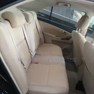 Toyota Premio 2015 Black
