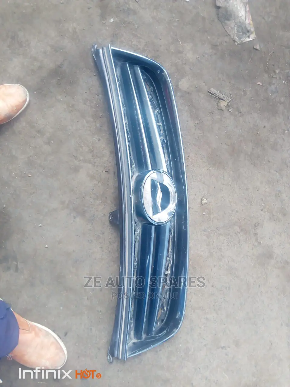 Fielder 2010 Front Grill