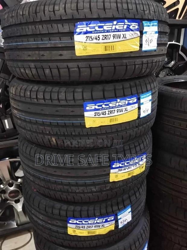 215/45 R17 Accelera Tyre Made in Indonesia 91w Nylon