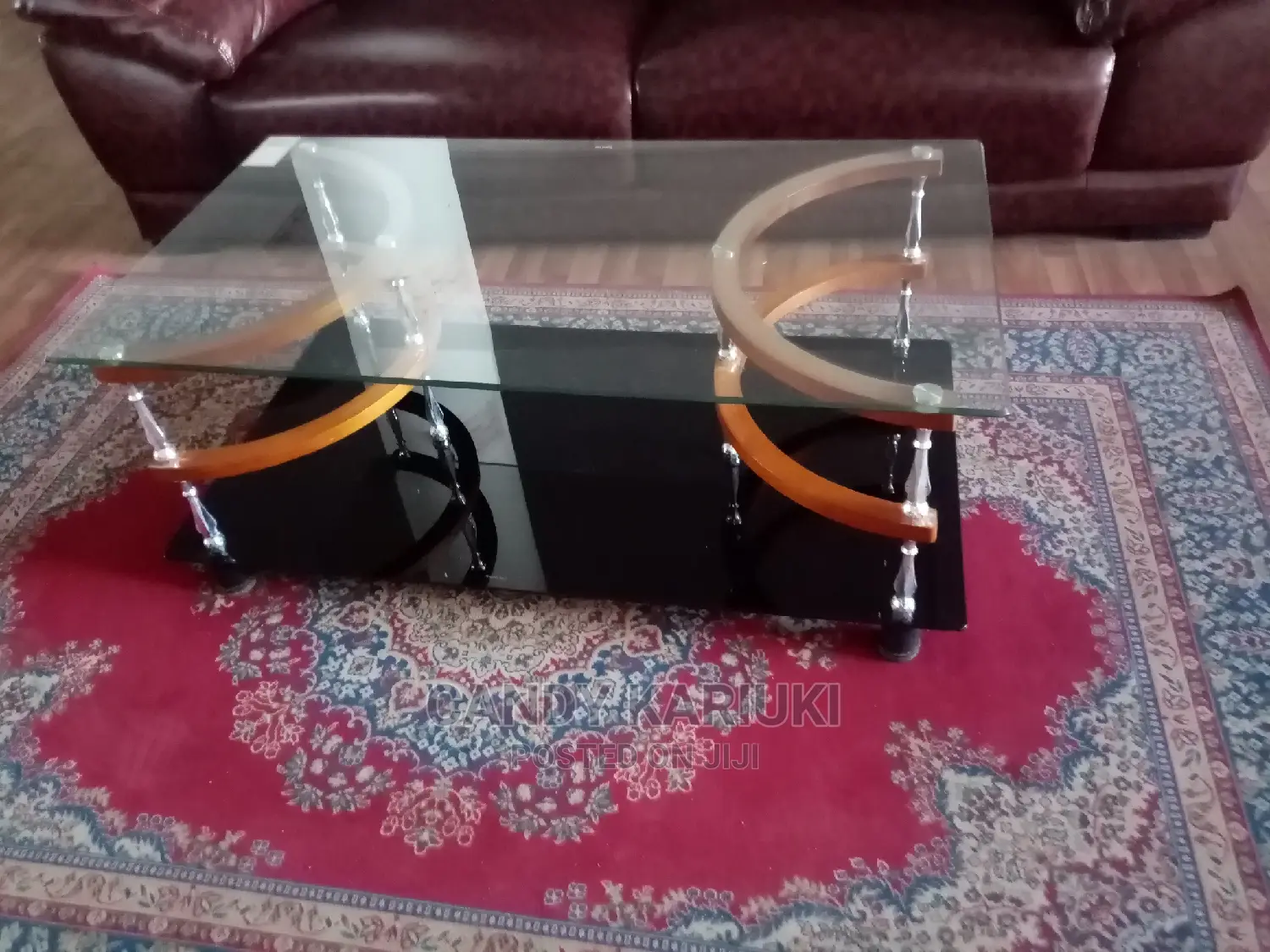 Smart and Elegant Tea Table