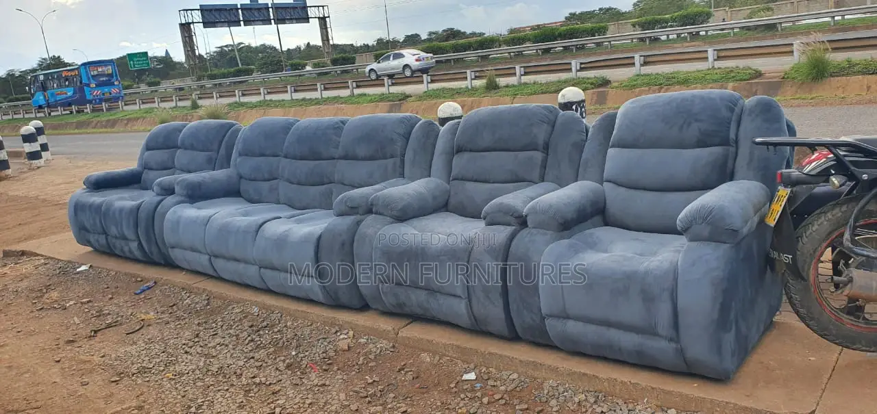 7 Seater Recliner Design