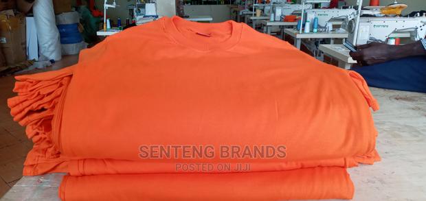 Plain Tshirts - thumbnail 3