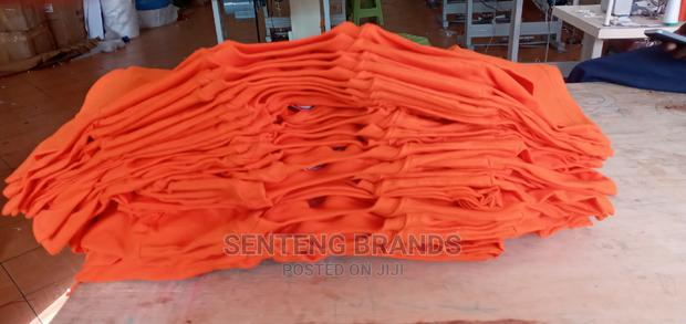 Plain Tshirts - thumbnail 4