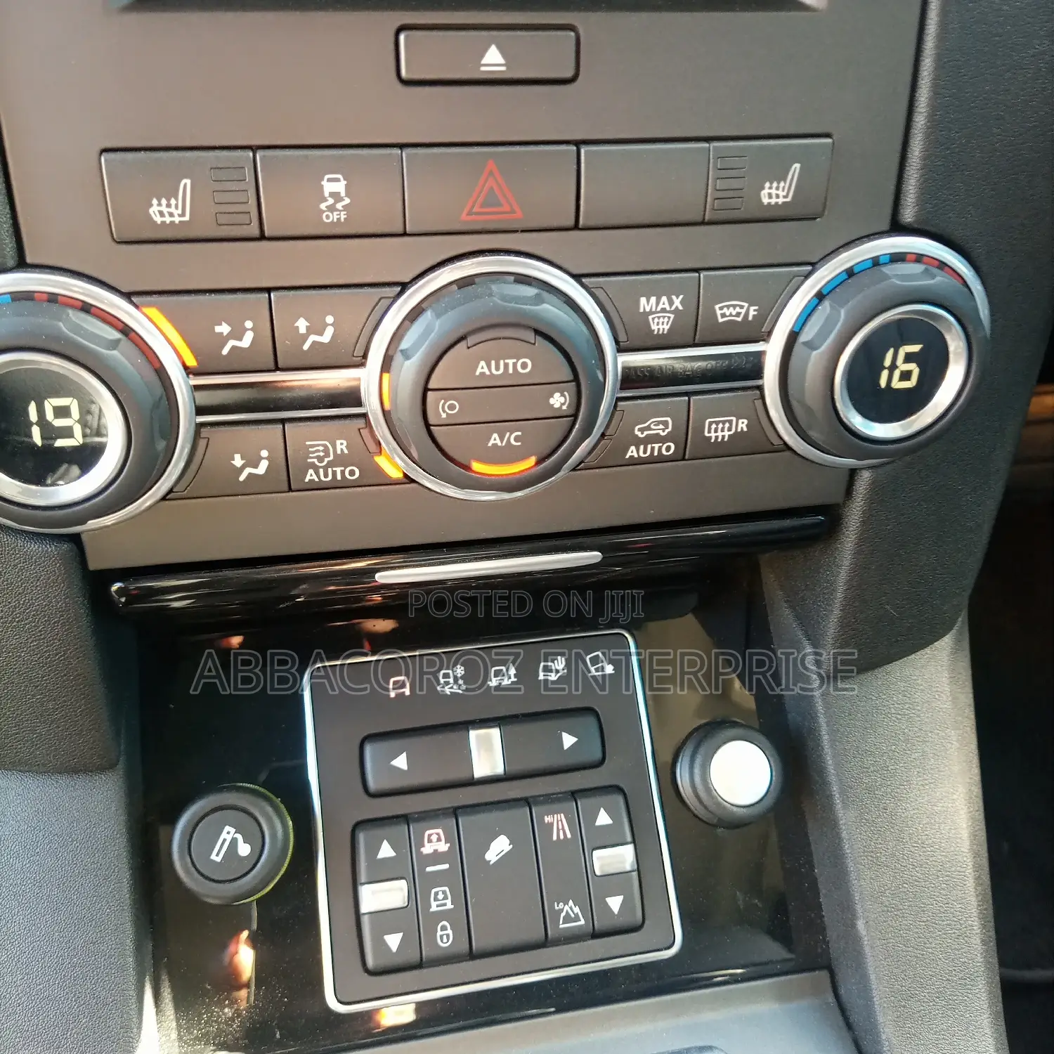 Land Rover Discovery 2015 Black