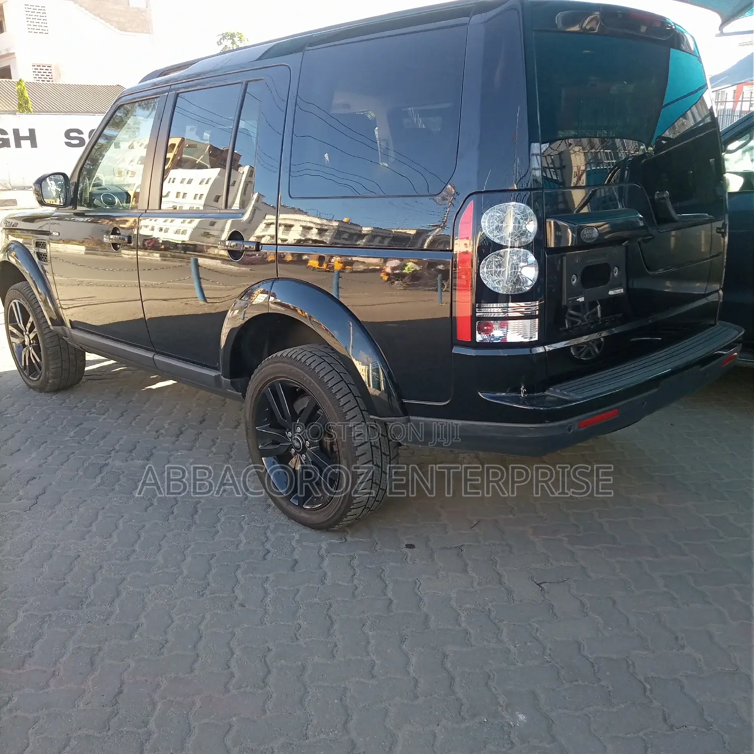 Land Rover Discovery 2015 Black