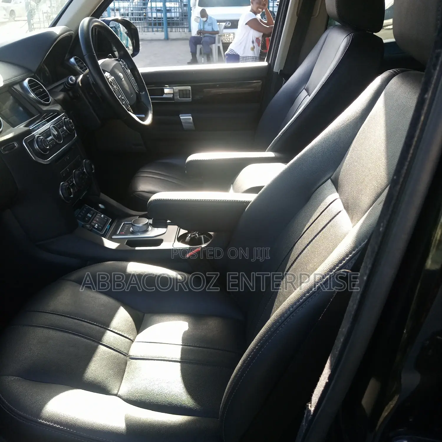 Land Rover Discovery 2015 Black