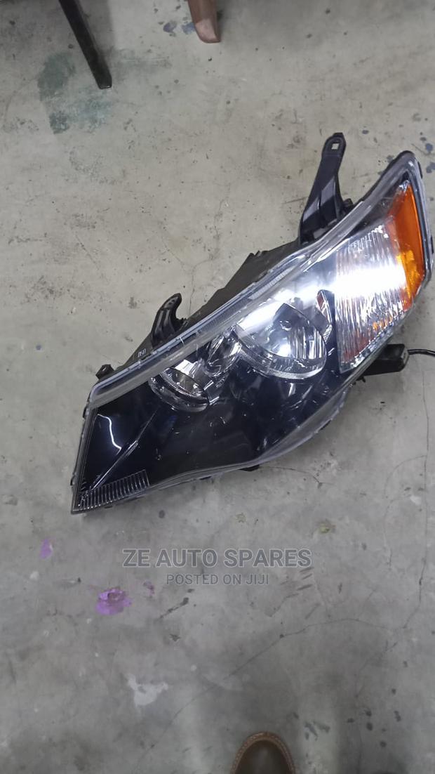 Outlander Headlight - main view