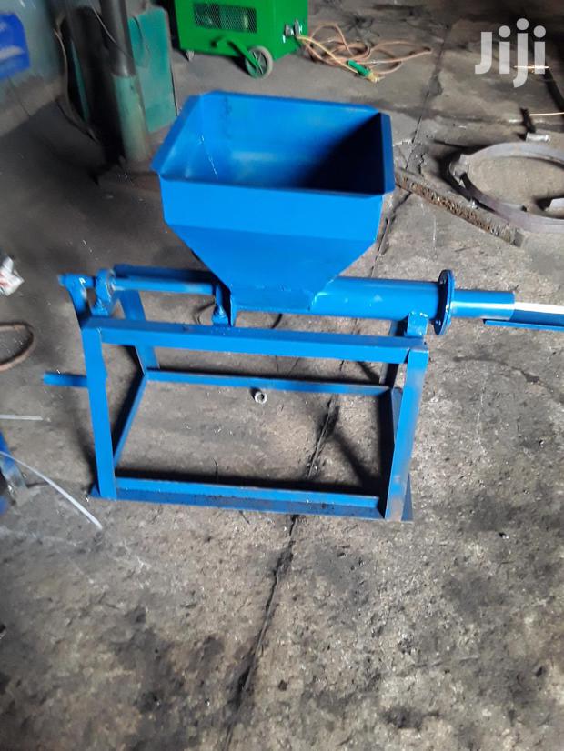 Modtec Brand Manual Briquette Machine
