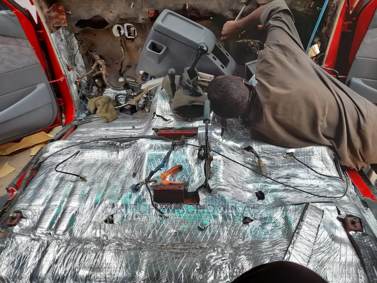 CAR Sound Deadening and Heat Proofing Material