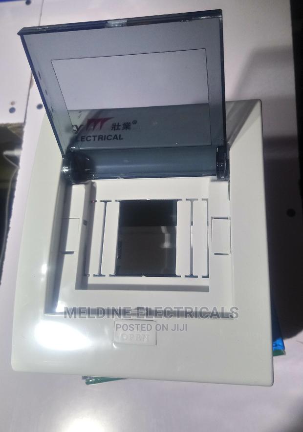2-4 Way Consumer Unit - thumbnail 2