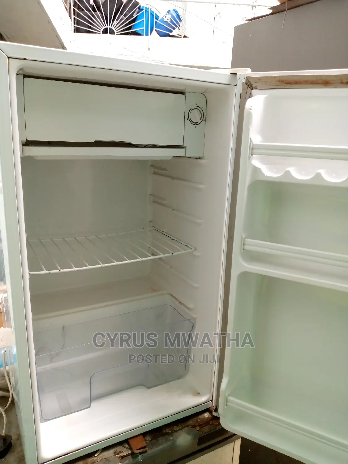 Fridge Repairs