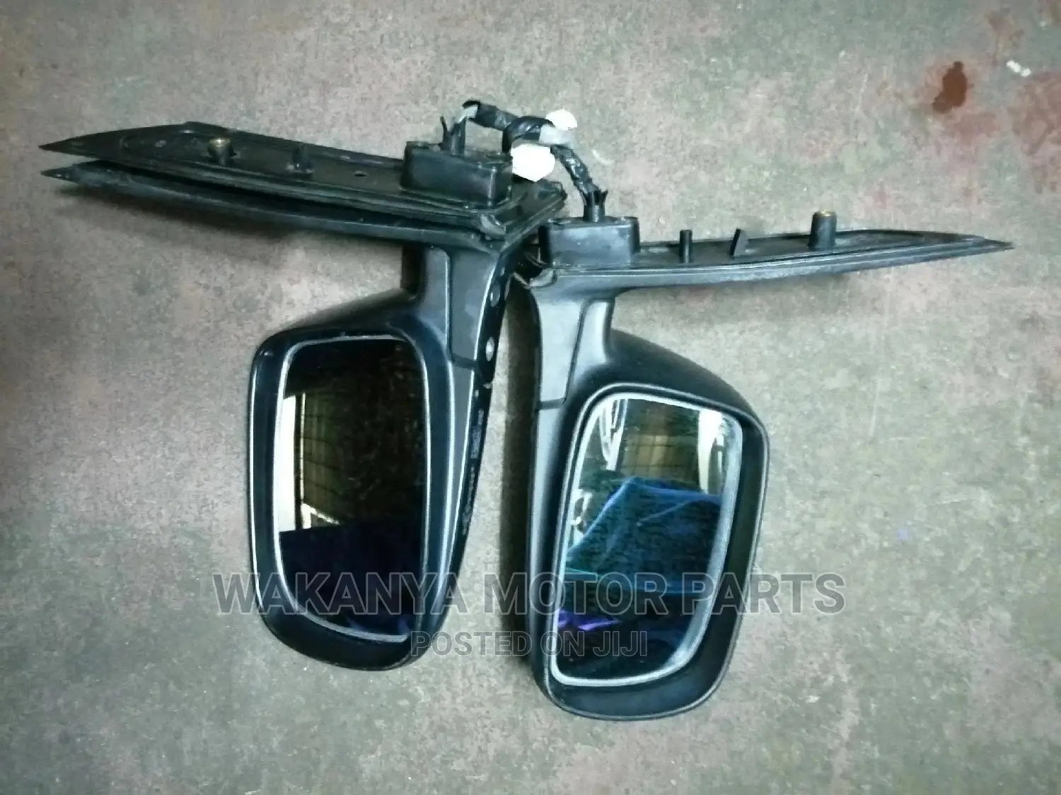 Toyota Wish 2002/2008 Side Mirror, Ex Japan Parts
