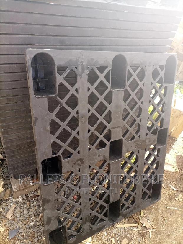 Plastic Pallet - thumbnail 8