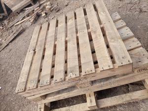 Frame Wooden Pallets - main view