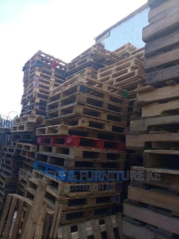 Frame Wooden Pallets - thumbnail 2