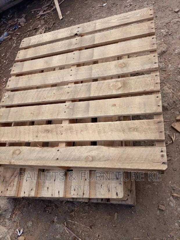 Frame Wooden Pallets - thumbnail 4