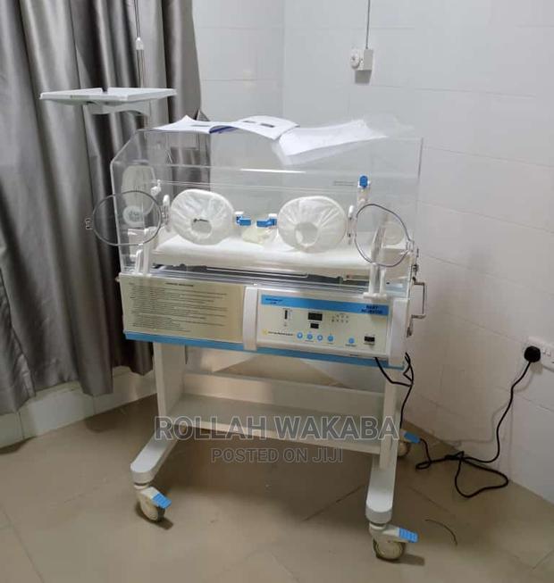 Baby Incubator - main view