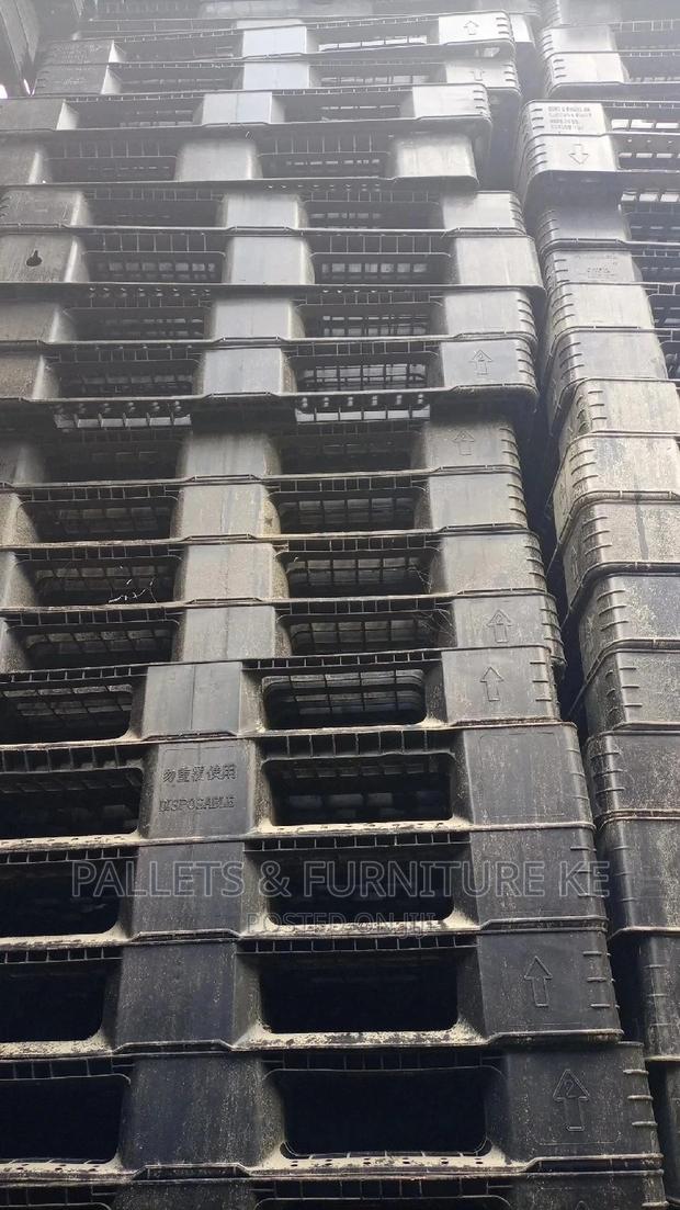 Plastic Pallets - thumbnail 7