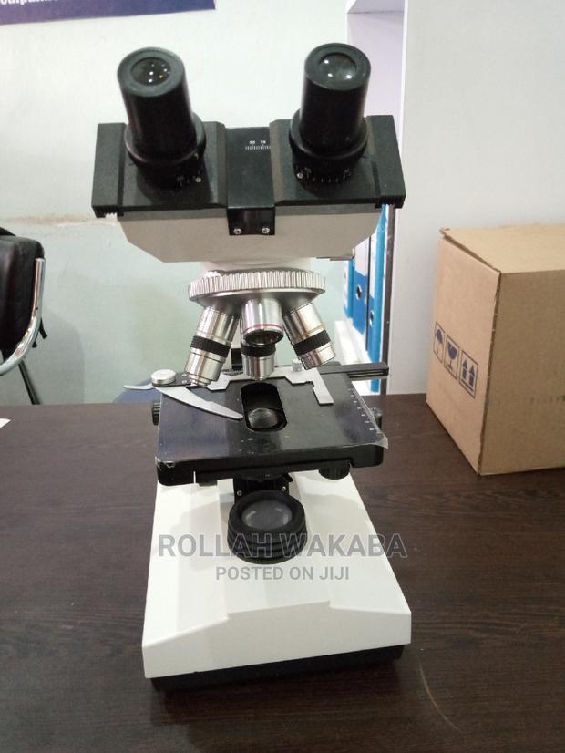 Microscope - thumbnail 4